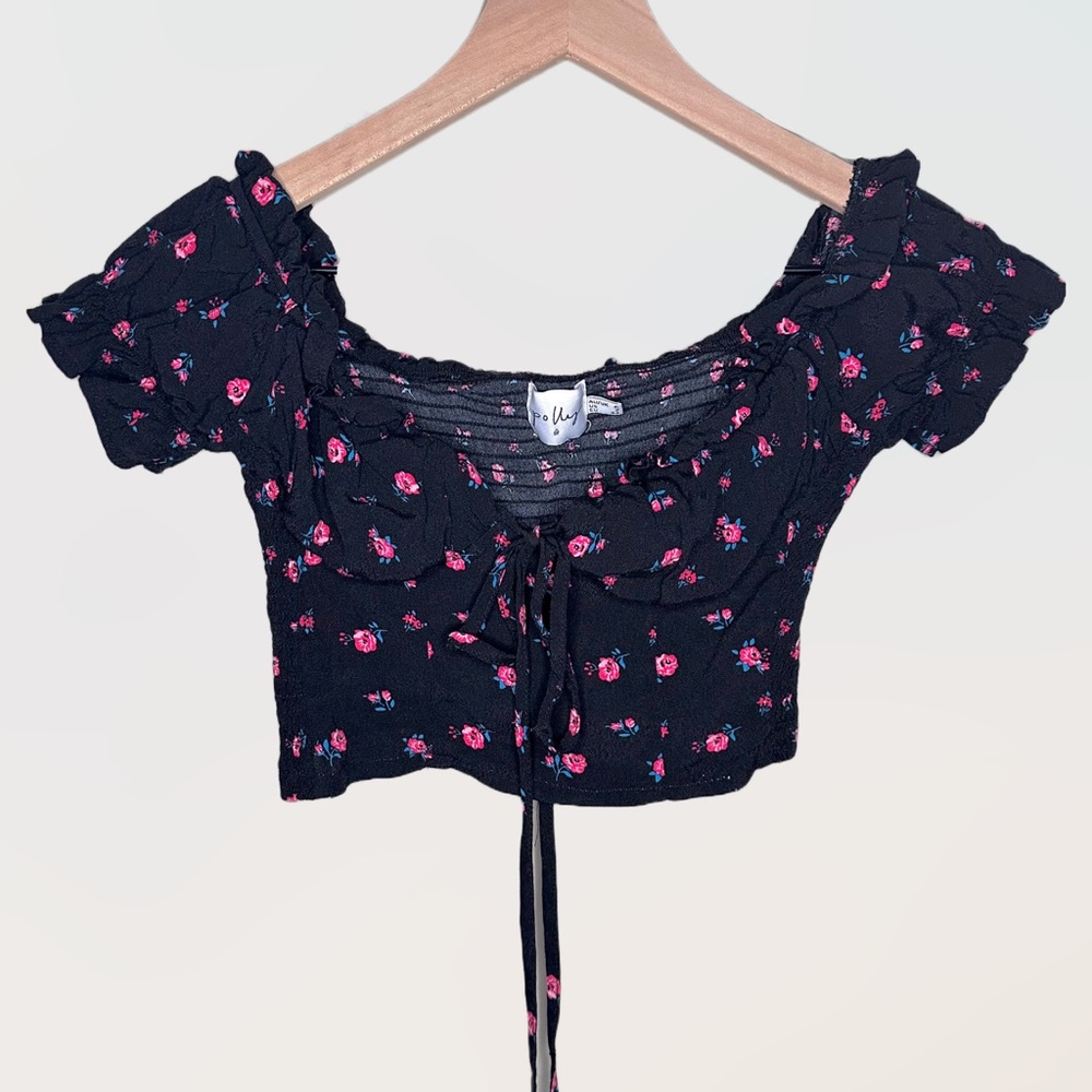 Princess Polly Sz 2 Black Floral Peasant Crop Top